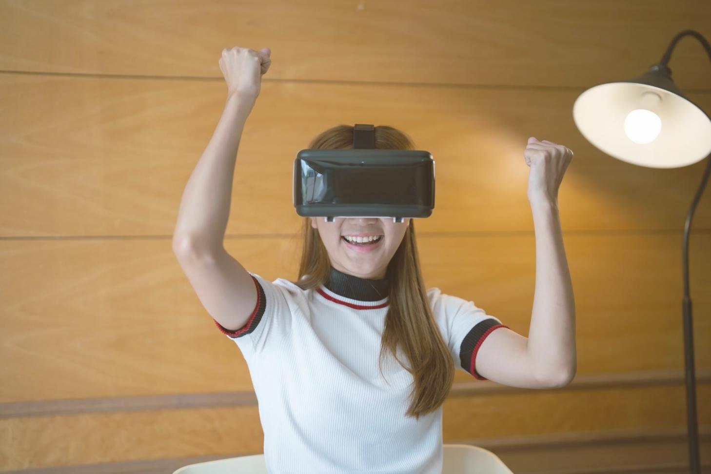 AR prototype testing on mobile device outdoors